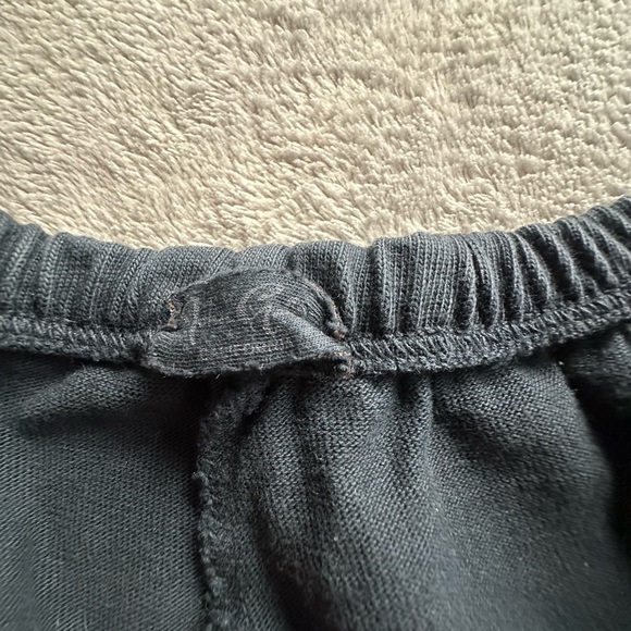 Brandy shorts - Picture 3 of 3